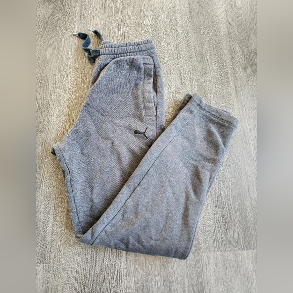 Puma- Boys size Small sweat pants - Picture 1 of 2